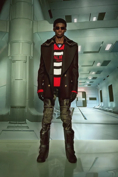Look 25